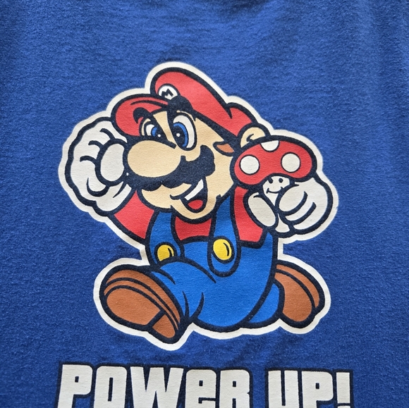 Mario Mens Size M Tshirt - Picture 2 of 3